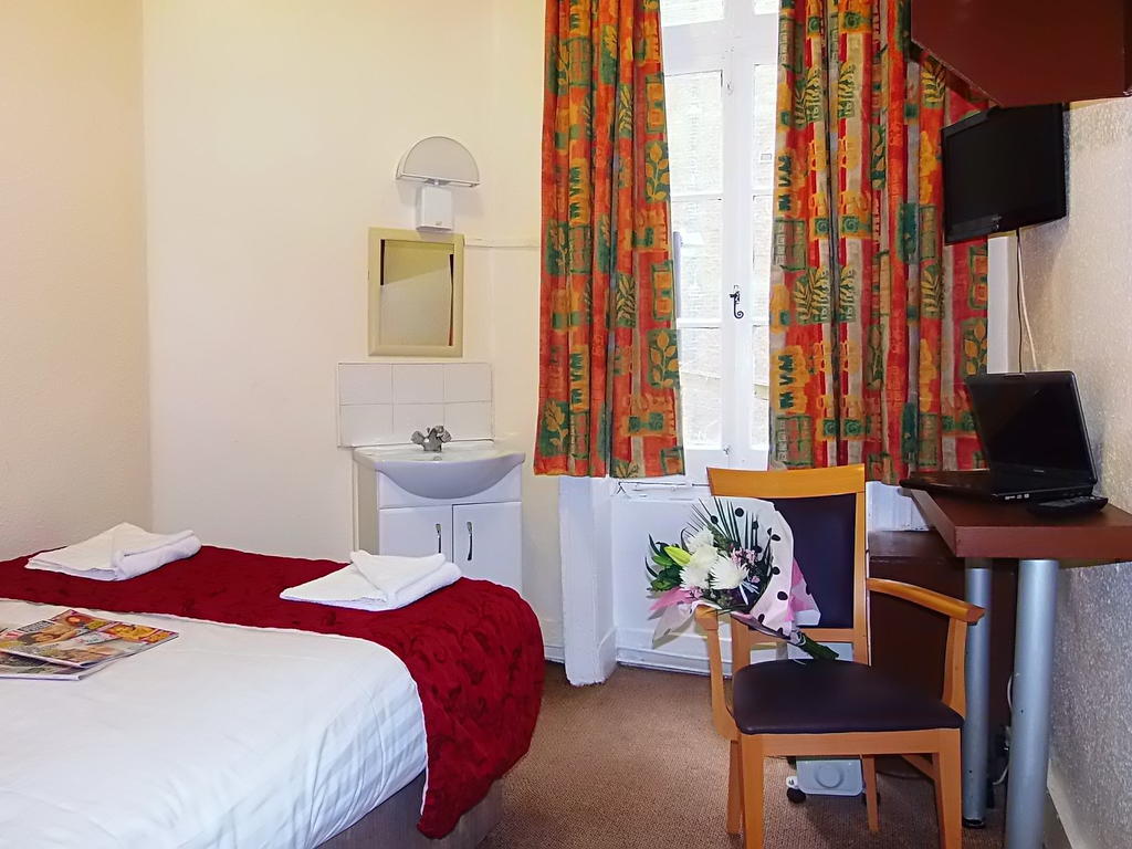 Victoria Station Hotel London Bagian luar foto