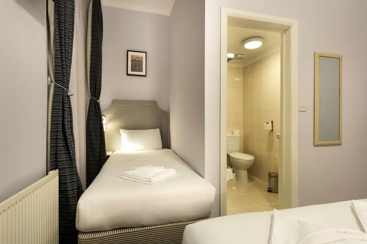 Victoria Station Hotel London Bagian luar foto